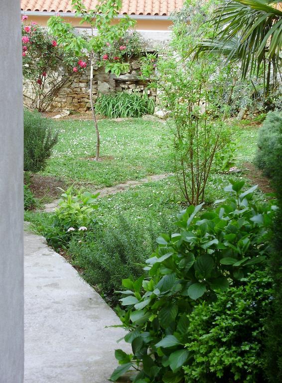 Room Ket Pula Exterior photo